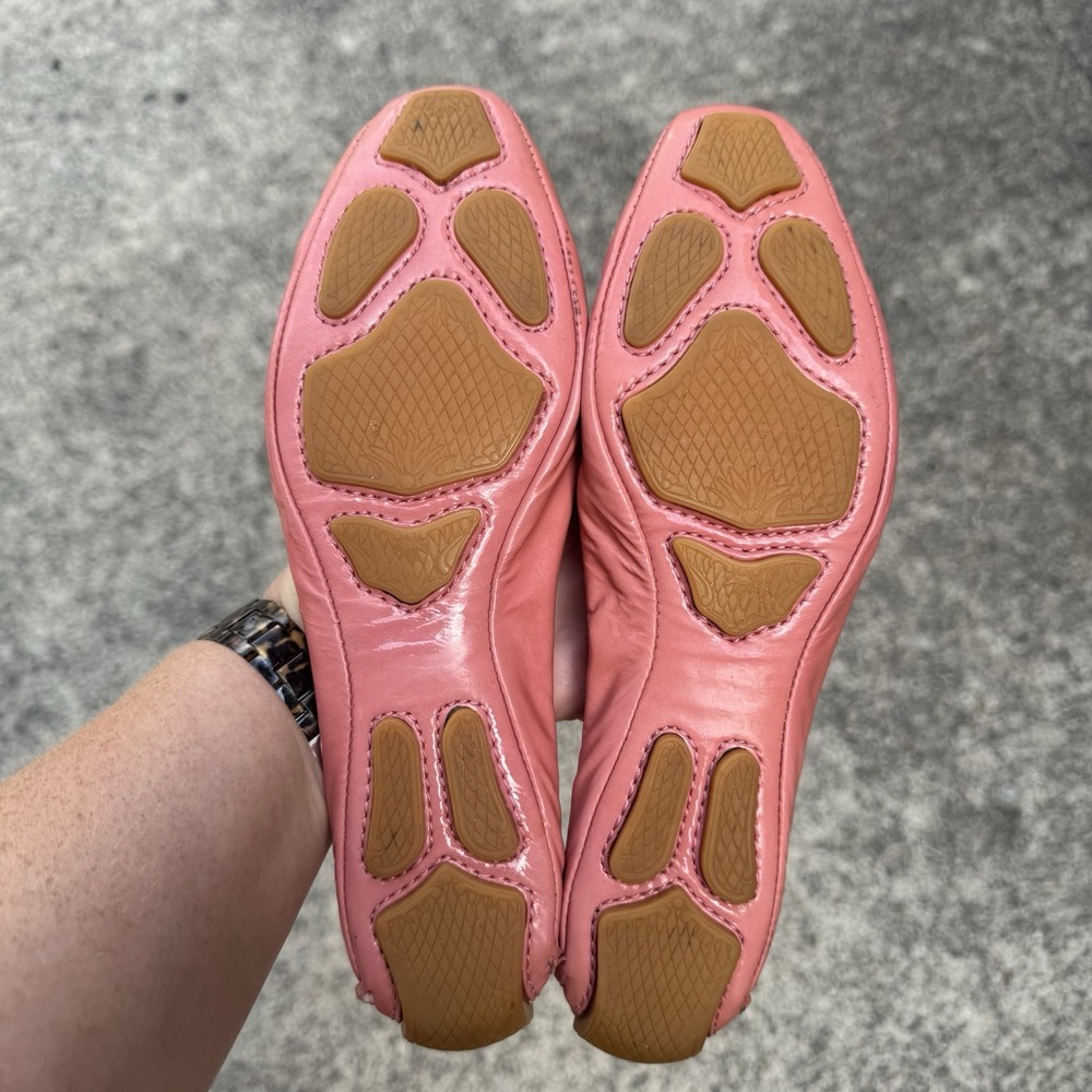 Elie Tahari Ballet Flats Womens 7 (EU 37.5) Pink Patent Leather Metallic Rosette - Picture 10 of 11